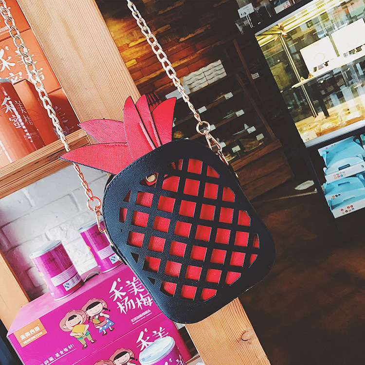 女生时尚包包女2017新款潮斜挎包韩版咖啡杯链条女包个性创意