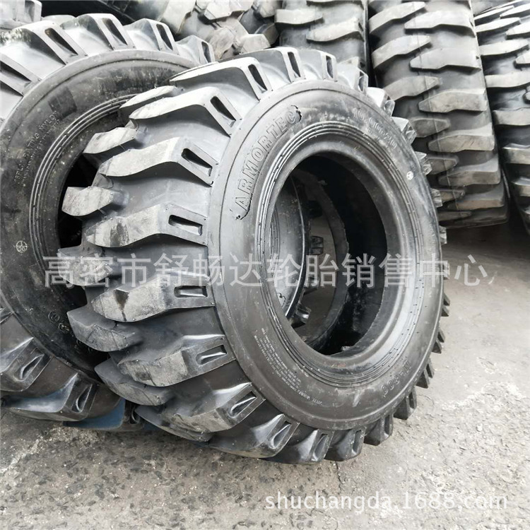 现货供应 10.00-20轮式挖掘机轮胎 10.00-20挖沟机轮胎 人字花纹