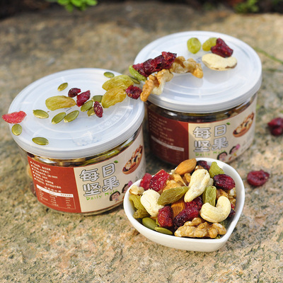 Daily nut Filling fresh Fruit Kernel Dry Fruits snacks combination pregnant woman children nut combination On behalf of