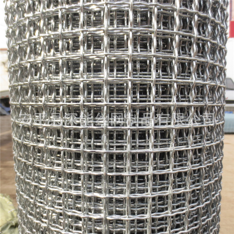 中缅边境 热镀锌钢丝网防护网  白钢轧花网  方孔白钢边防防护网