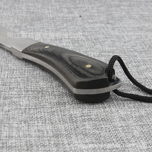 Outdoor wilderness axe camping axe combat axe camp axe multi-purpose axe survival axe emergency small axe