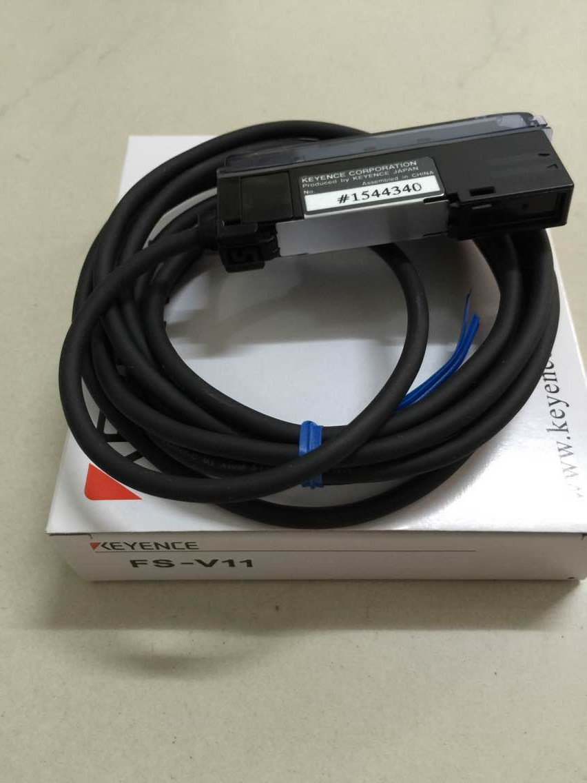 现货全新KEYENCE超精度感器头LK-G15