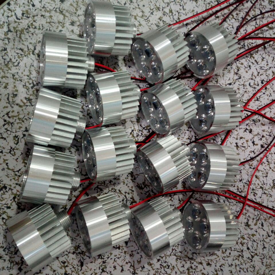 QQ图片20170319004333