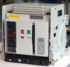 厂家直销GEW1-6300/4000A 4P万能式框架断路器，电动抽屉式