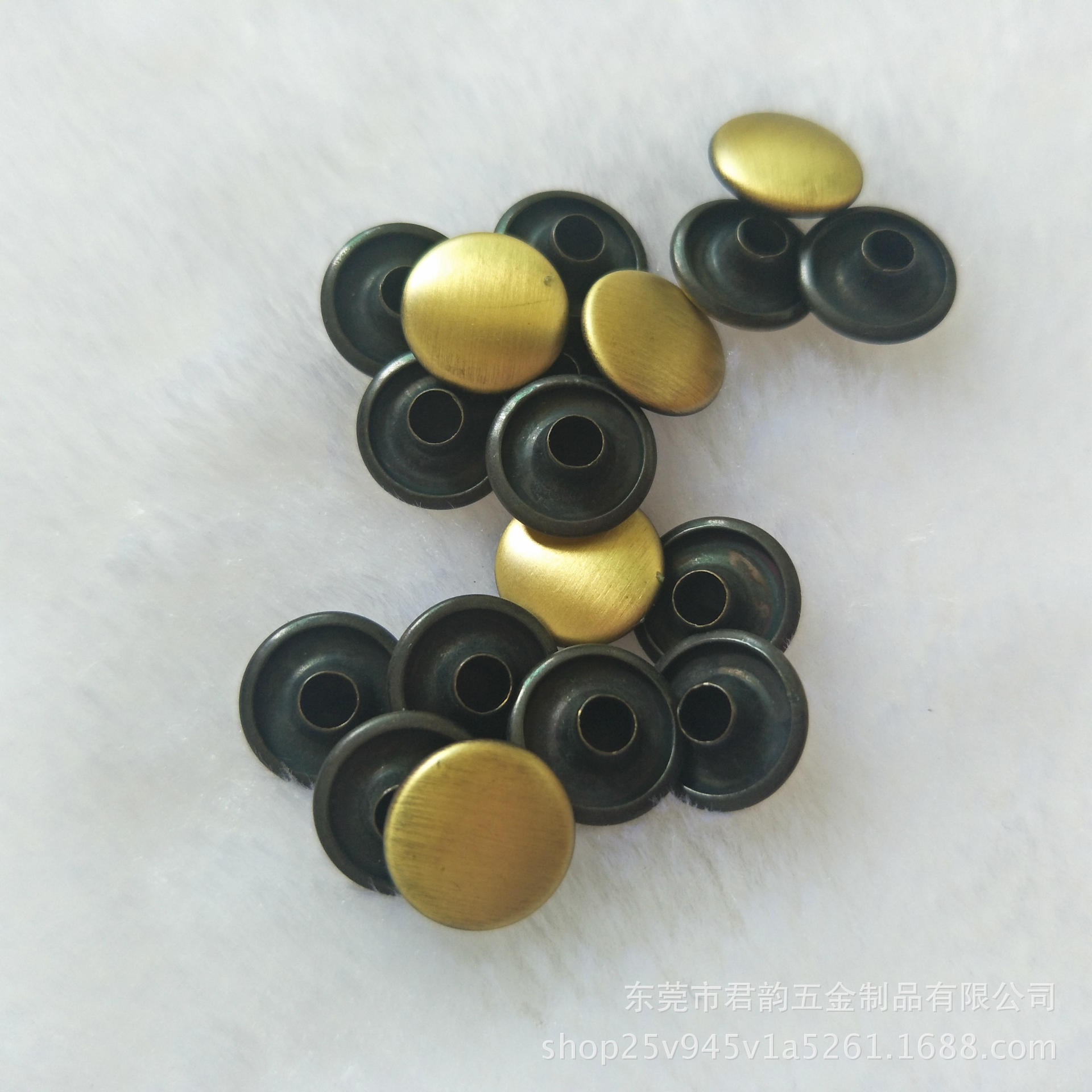 厂家直销撞钉 蘑菇撞钉 铁质撞钉 金字塔撞钉 可来图来样-阿里巴巴