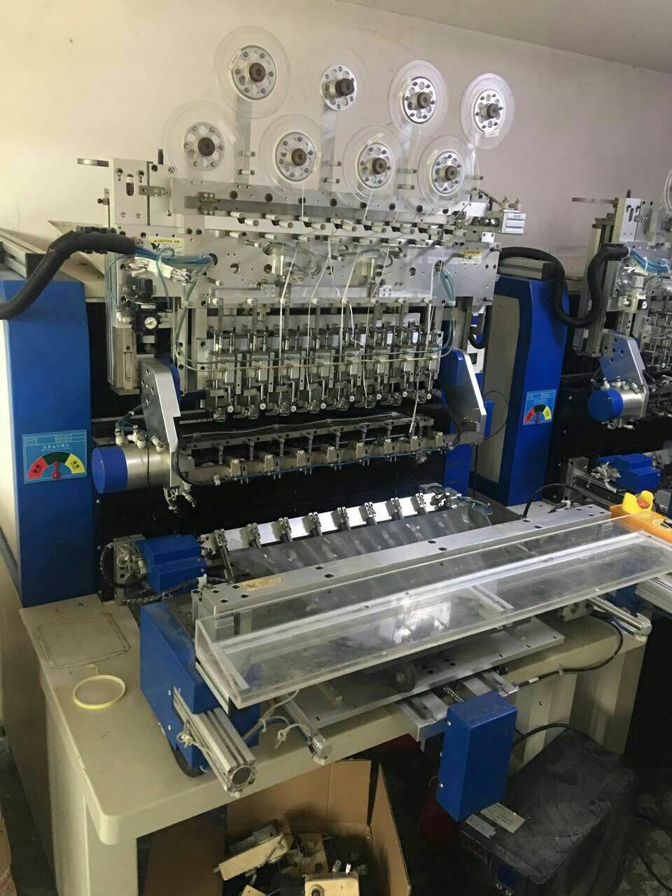 进口全自动卷线机  负离子全自动绕线机  继电器全自动绕线机