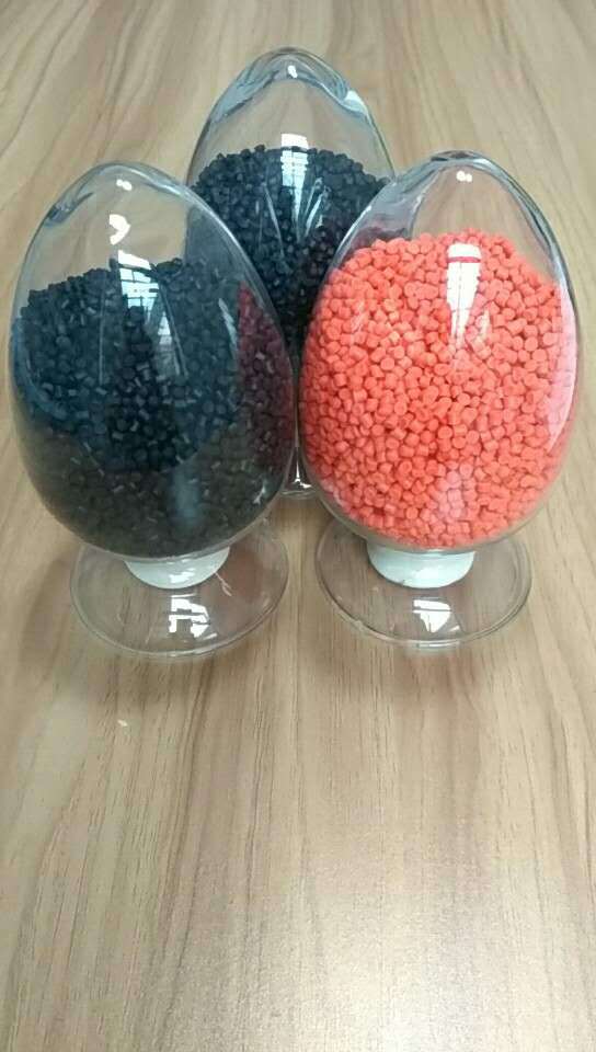 90℃热塑性低烟无卤阻燃聚烯烃电缆料（护套料）