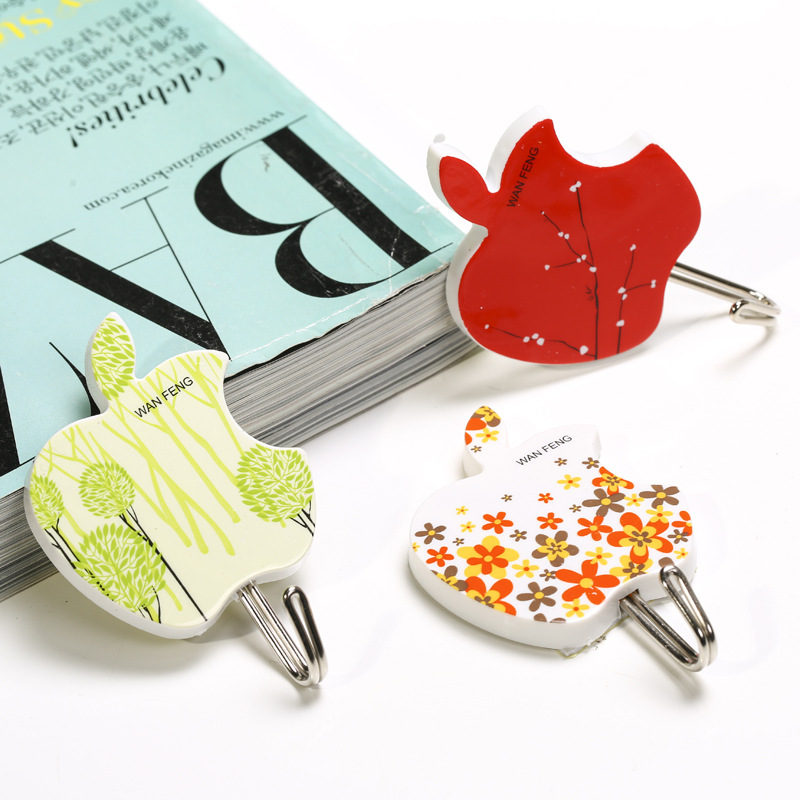 3个装一套强力墙壁粘钩 塑料卡通卧室衣服挂钩杂物门后悬挂钩子