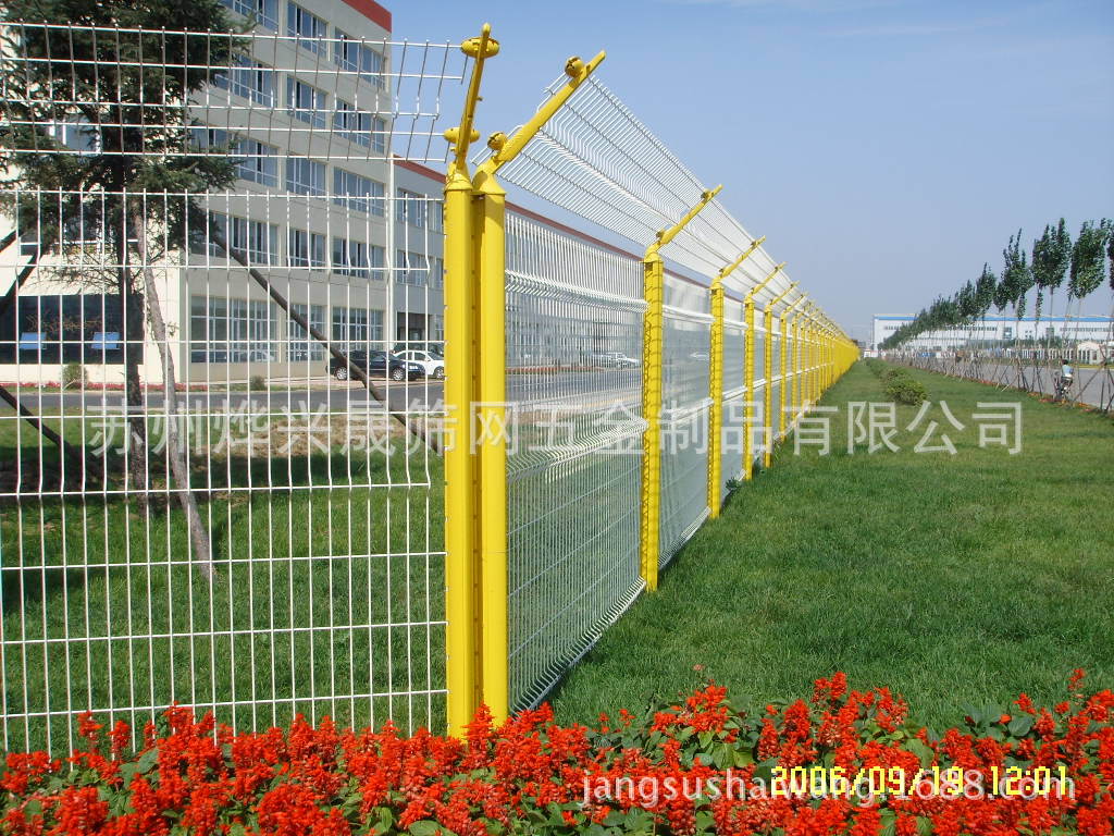 厂家直供专业防护网双边丝护栏网车间隔离网 金属耐用隔离网