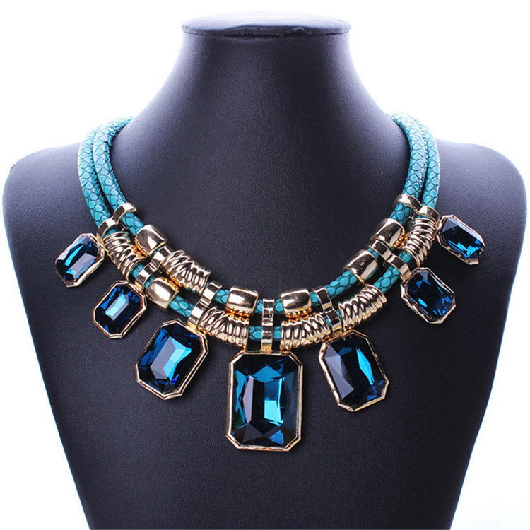 1 Piece Fashion Geometric Artificial Crystal Alloy Plating Rhinestones Women's Necklace display picture 5