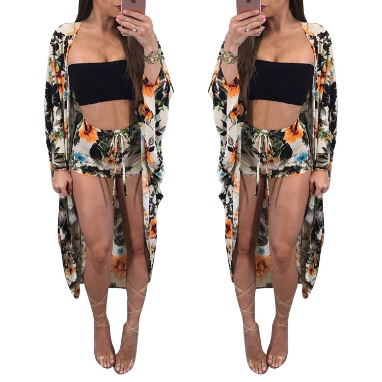 Costume femme en Lait de soie - Ref 3335304 Image 1