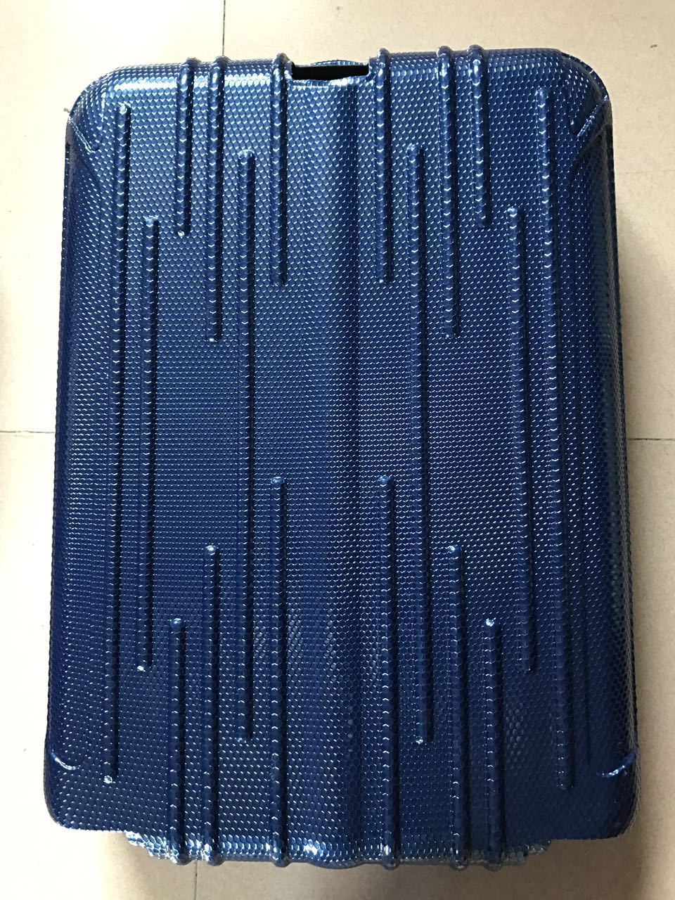 厂家批发纯色拉杆箱板材ABS旅行箱板材 PC行李箱板材