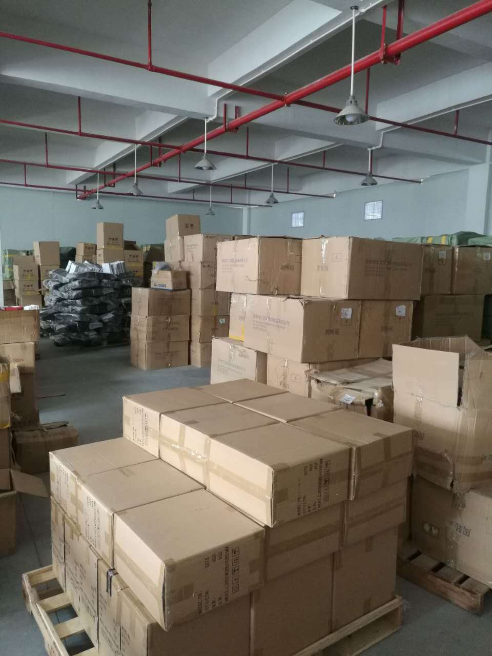 仓库1