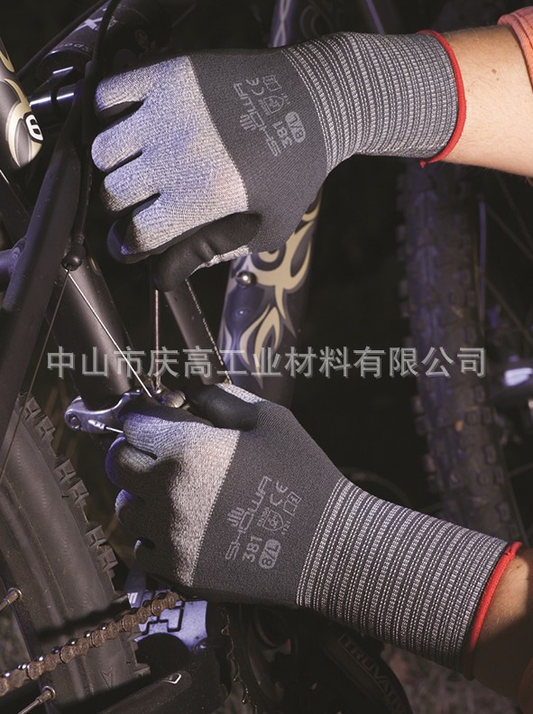 SHOWA耐滑舒适劳保手套381 NBR FOAM GRIP