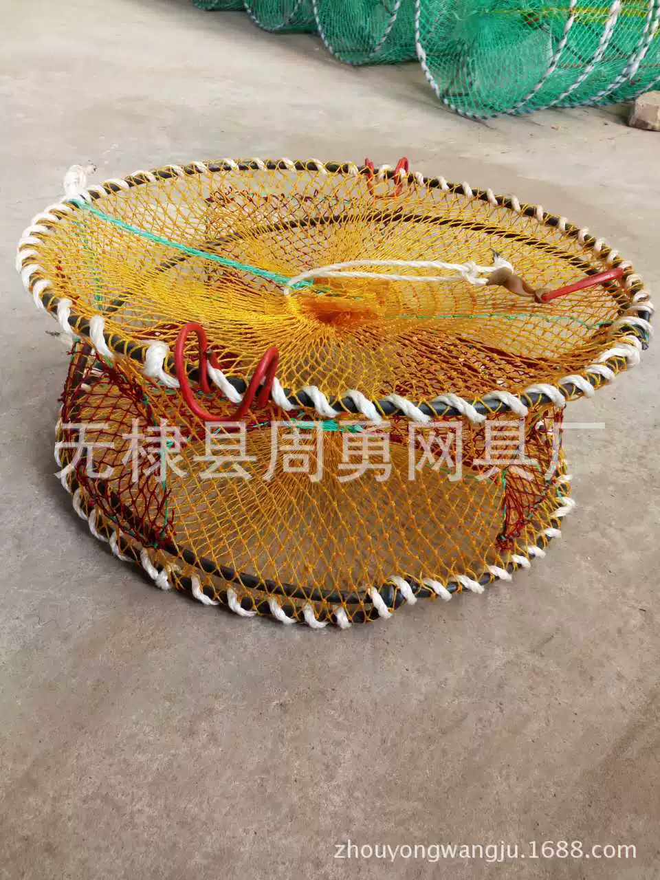 Производитель поставляет клетку для ловли угрей, клетка для угля