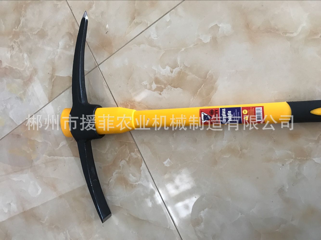 PICK  钢镐P406和P407钢镐木柄，钢镐纤维柄，美国六号孔