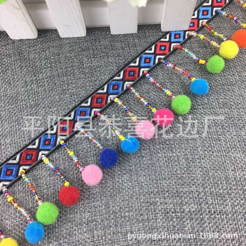 小方块民族带流苏