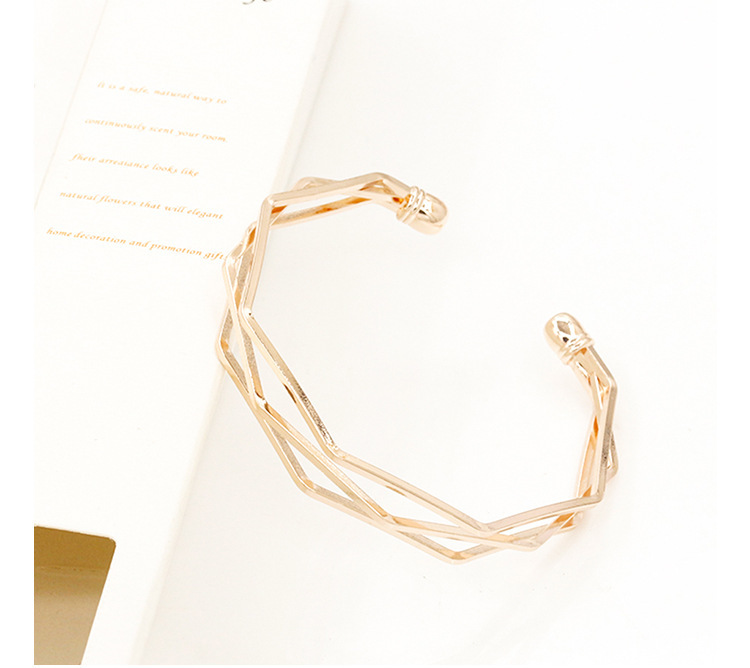 3145850297_2130544268