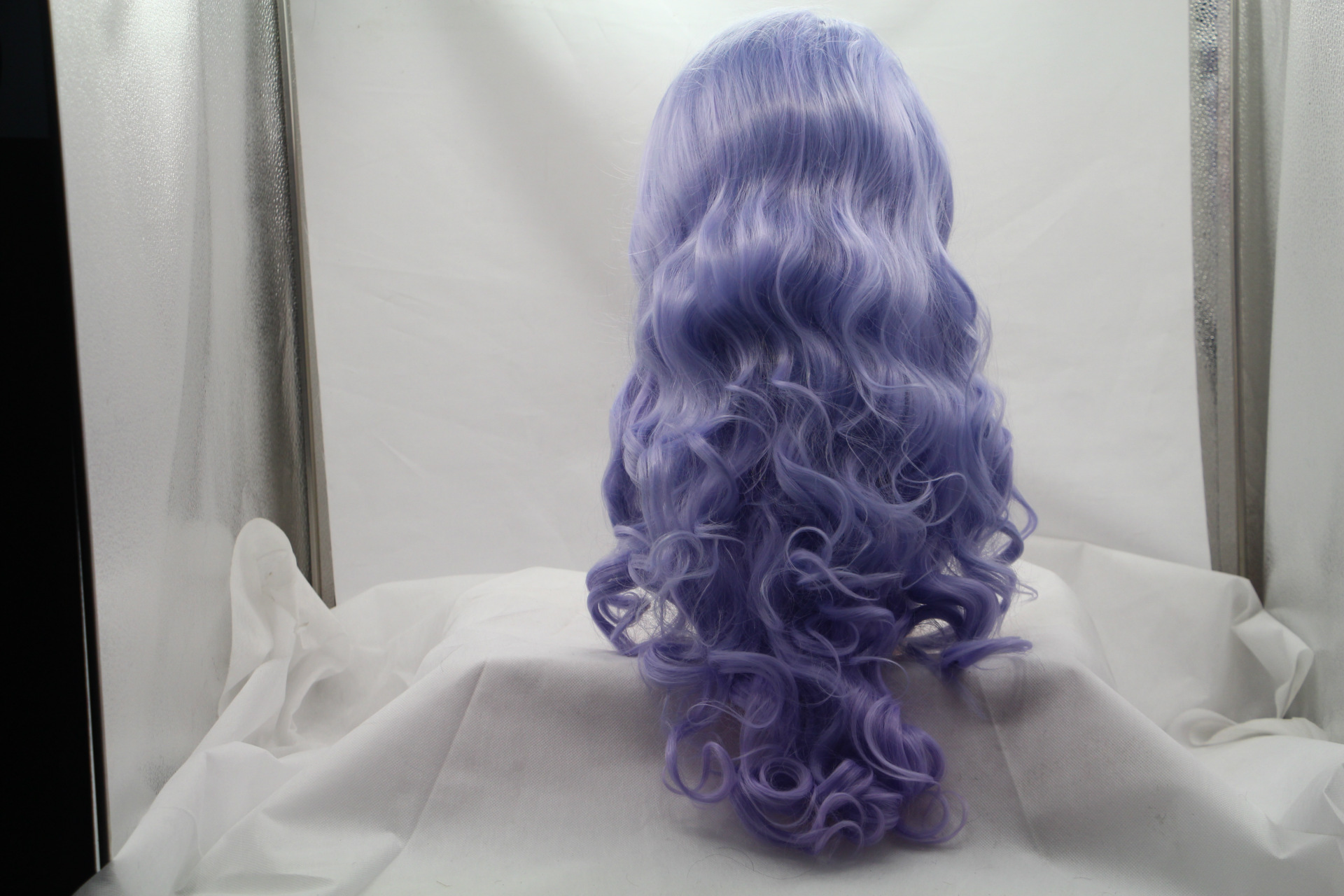 NEWLOOK W1057 Fantasía púrpura moda encaje peluca de entrenamiento de cabeza peluca de cabello largo microenrollado