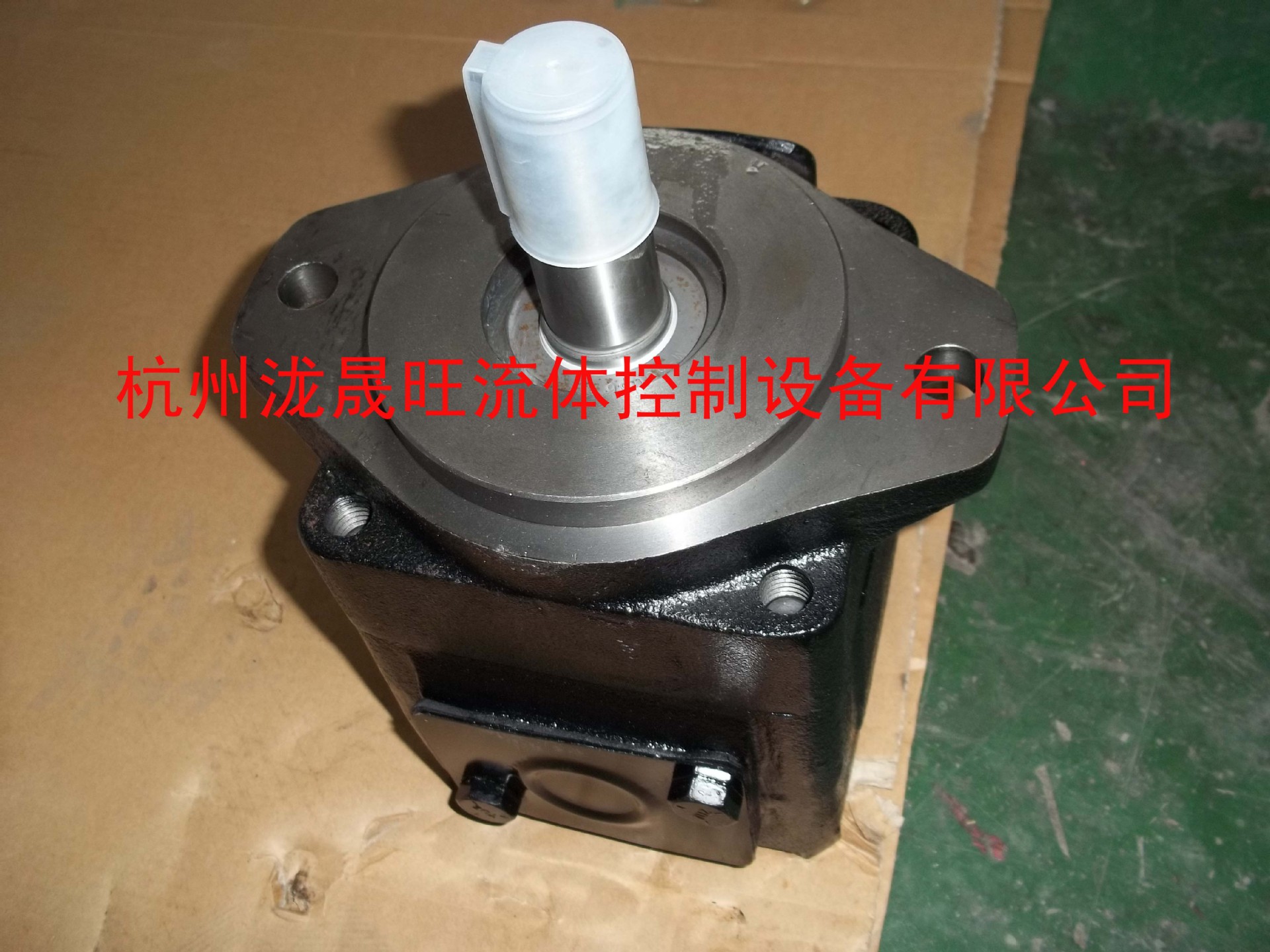 特价供应法国丹尼逊DENISON叶片泵T6D-035-1R00-B5