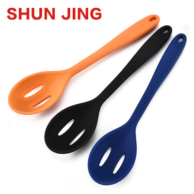 one silica gel Leaky spoon kitchen Gadgets multi-function The stirring rod silica gel silica gel Kitchenware