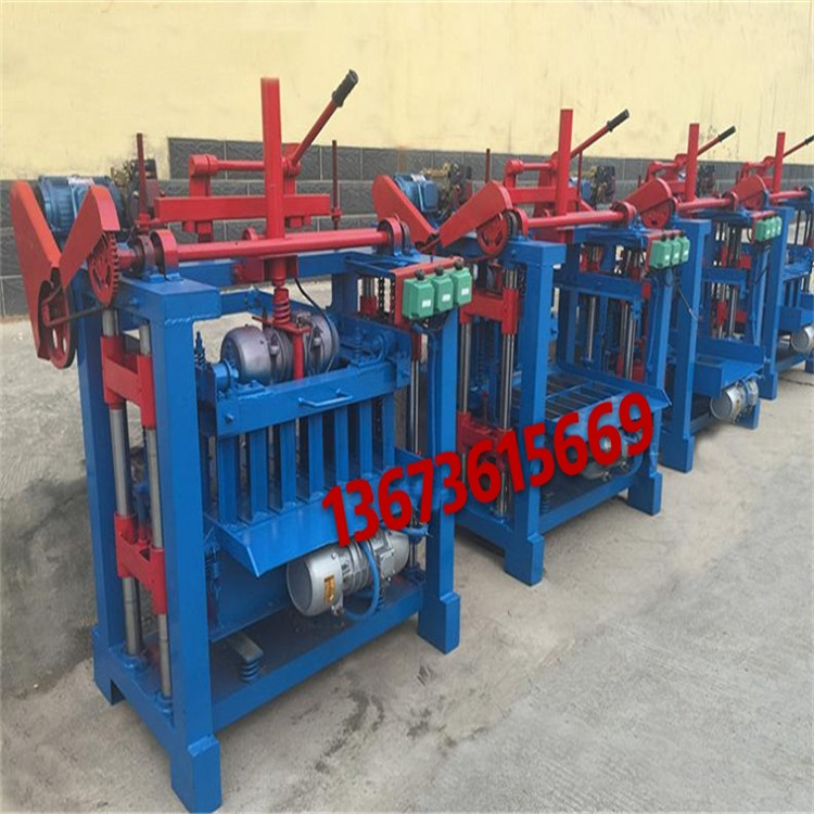 4-35磚機準備裝車