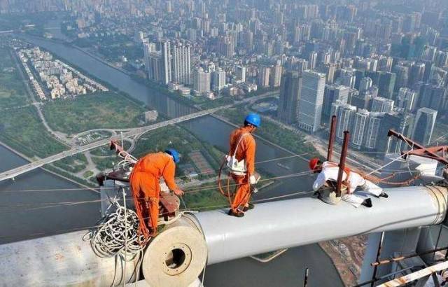 防腐涂料施工时这些注意事项一定要懂！