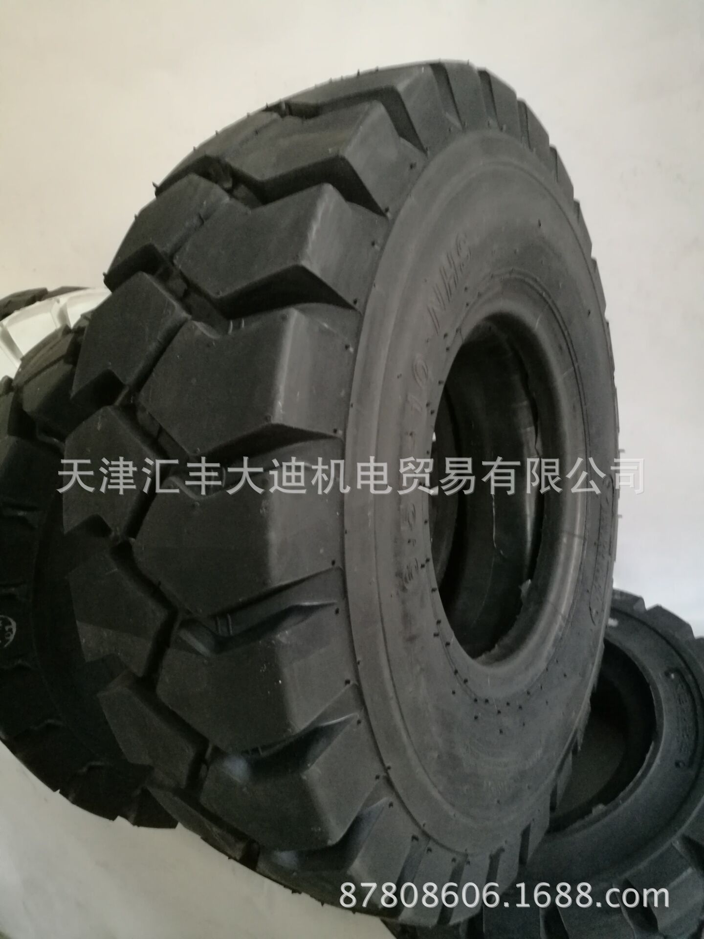 高品质大迪叉车轮胎促销三吨叉车650-10叉车充气轮胎实心轮胎