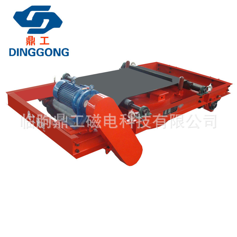 山东鼎工供应自卸式除铁器厂家供应永磁自卸选铁设备现货批发