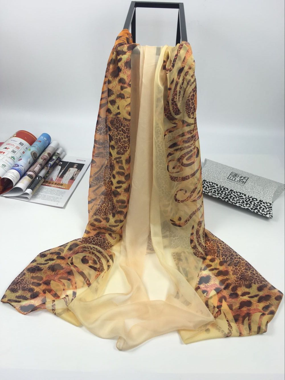 C05659B4B1F3C233A4CEE9BD9137BB