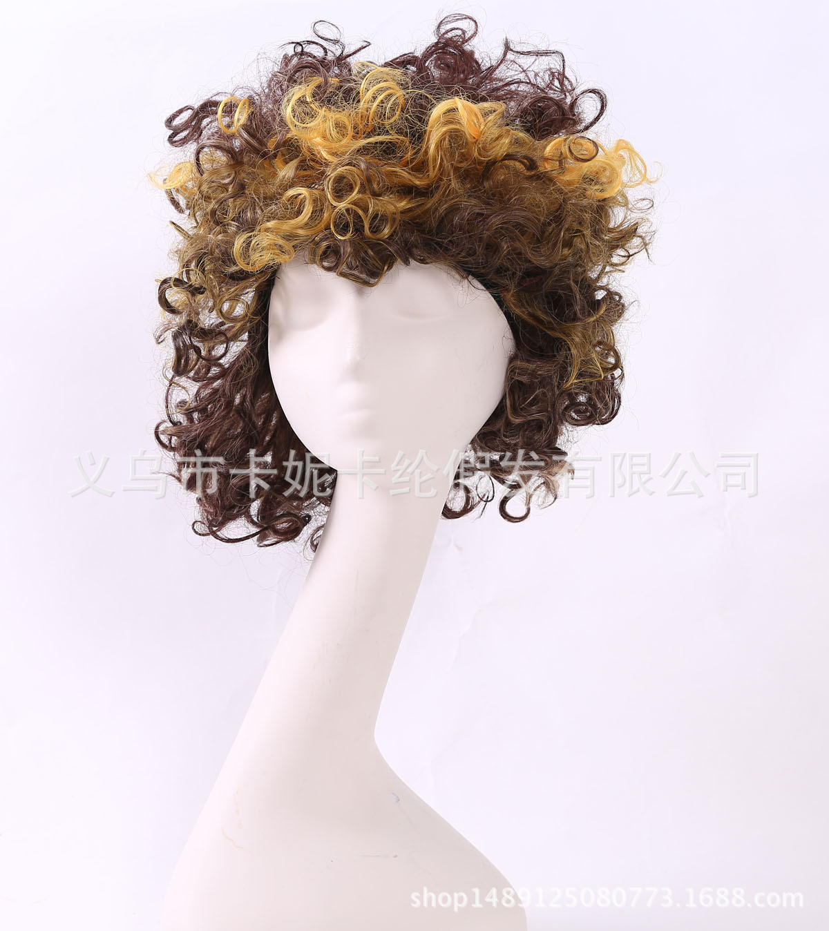 Nuevo estilo de cabello marrón fan popular europeo y americano rizos