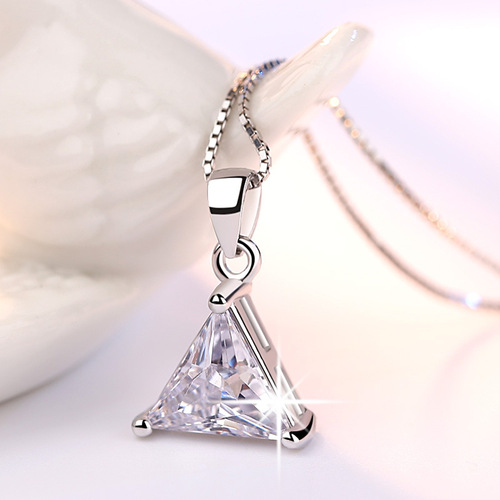 Weihua Geometric Shape Personalized Creative Gift Japanese and Korean Simple Triangular Silver Plated Necklace Pendant Women's Necklace