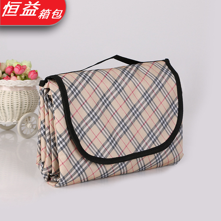 Beach woven travel waterproof game mat for camping non-woven cloth