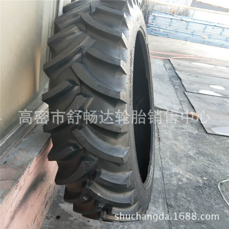 现货供应340/85R24拖拉机轮胎 人字花纹 各种农用机械轮胎