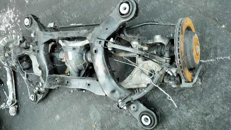 奔驰166前桥