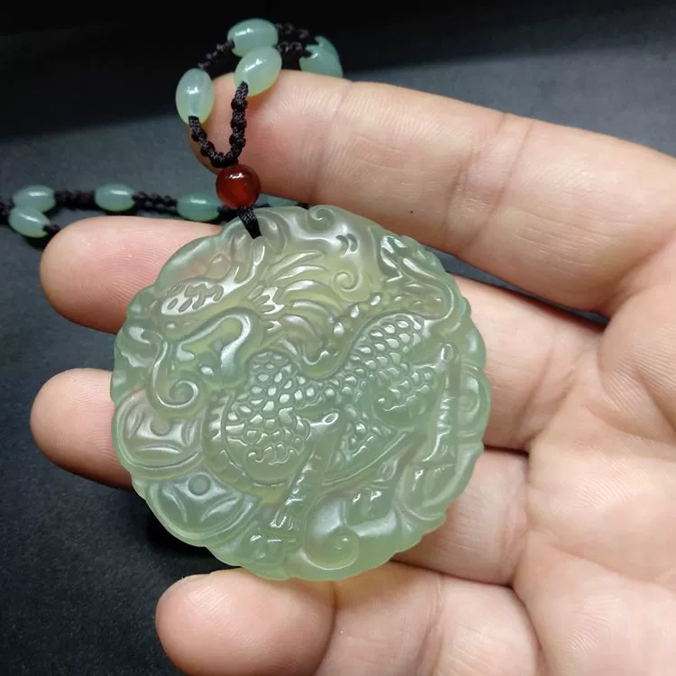 Natural ore jade, fashionable pendant for men and women