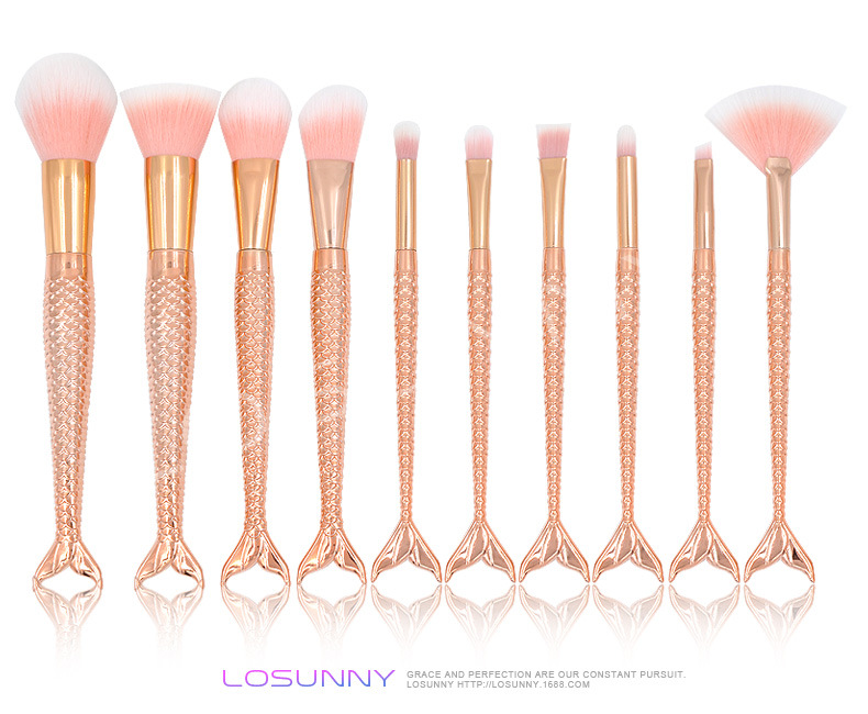 Mermaid Makeup Brush 2