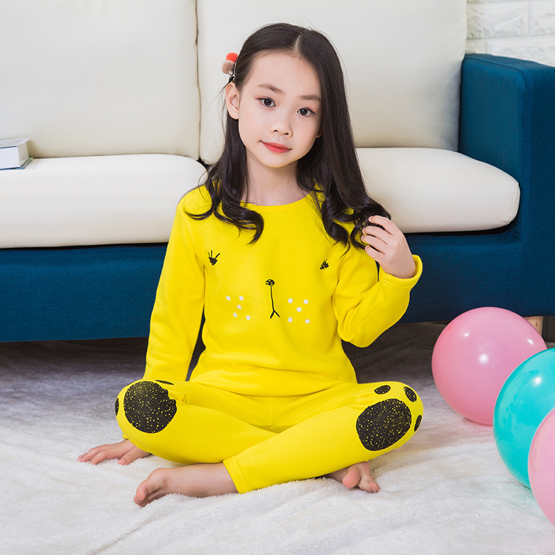 노란색(작은 발과 벨벳)