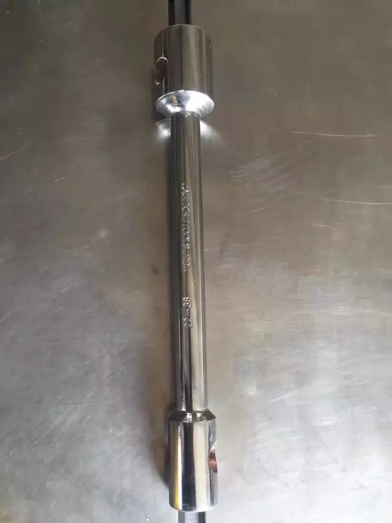 本厂生产  扳手 套筒扳手  轮胎扳手 可加工定做