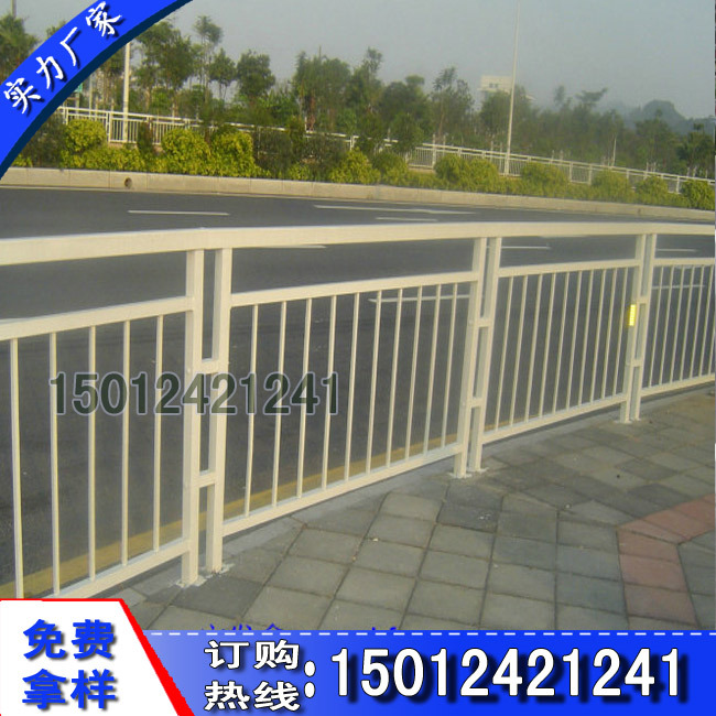 甲型市政护栏20