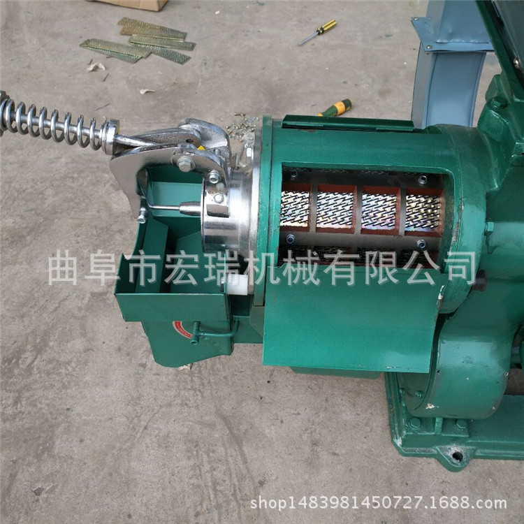 CC9A81A85B3BB4CD7F9793815A8FE8