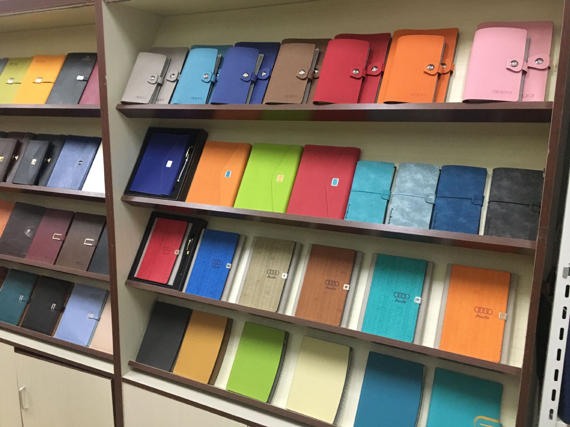 新款本子批发按来样商务本pu活页本套装软皮面可印logo