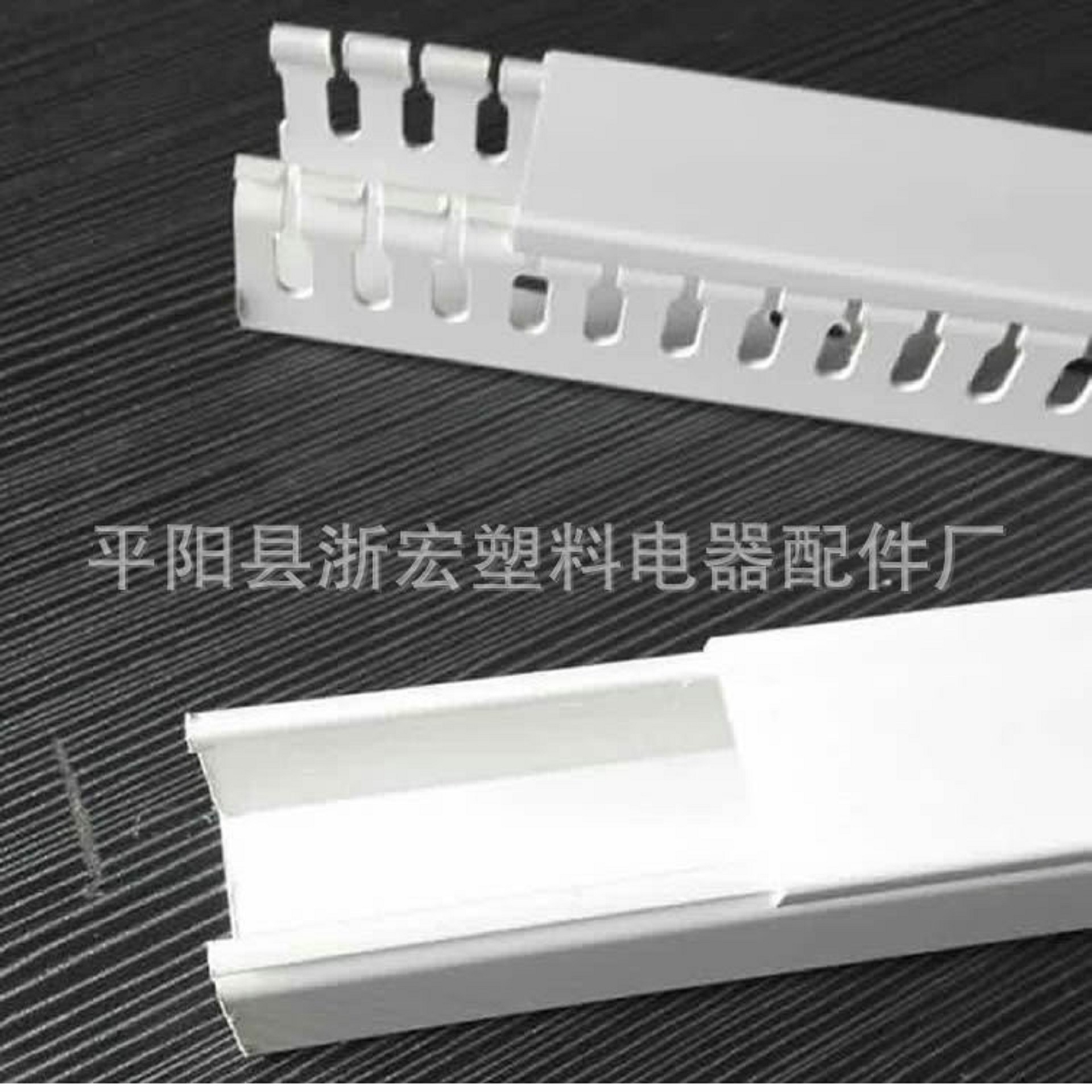 3271386292_1794452835