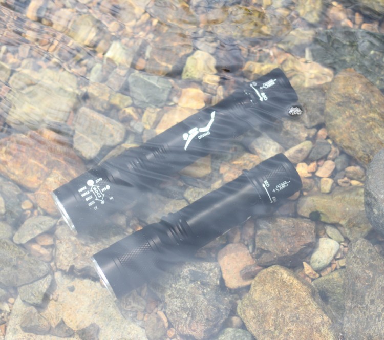 Torche de survie 10W - Ref 3399483 Image 6