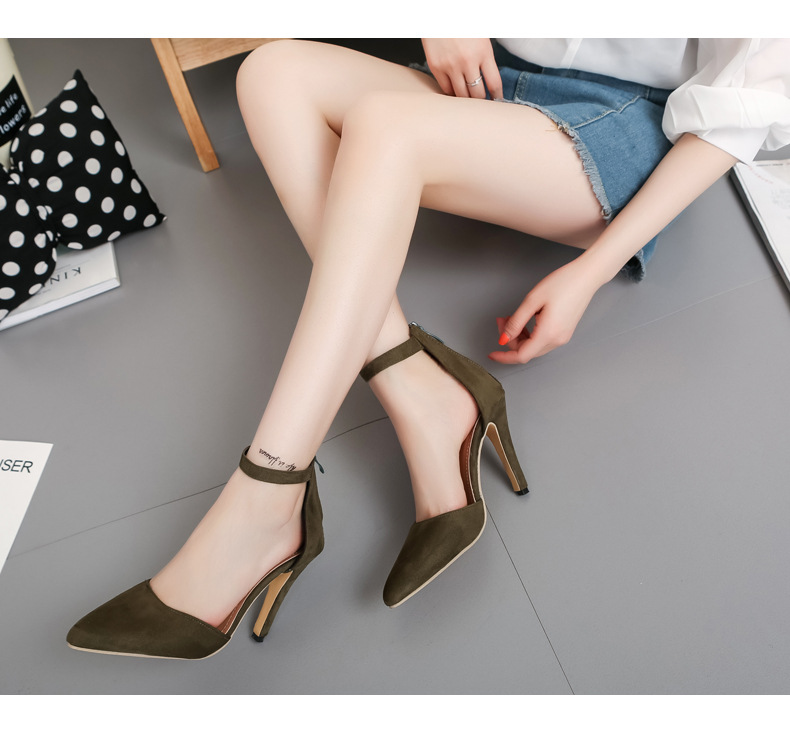 4504507672_1624639172.jpg (790×744)