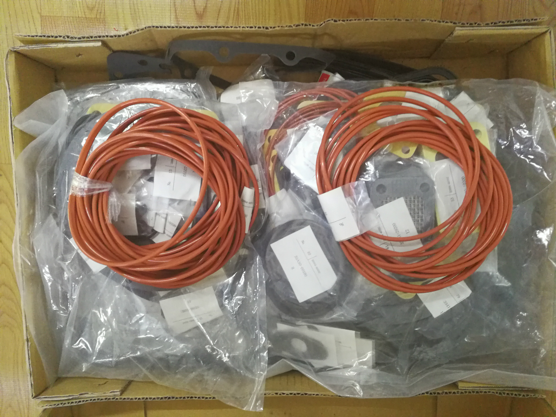 供应三菱S12A2发动机大修包32607-25201