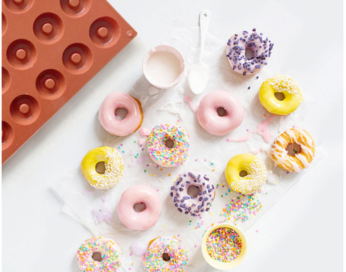 硅胶蛋糕模 18连迷你甜甜圈巧克力饼干模具 烘焙模具DIY