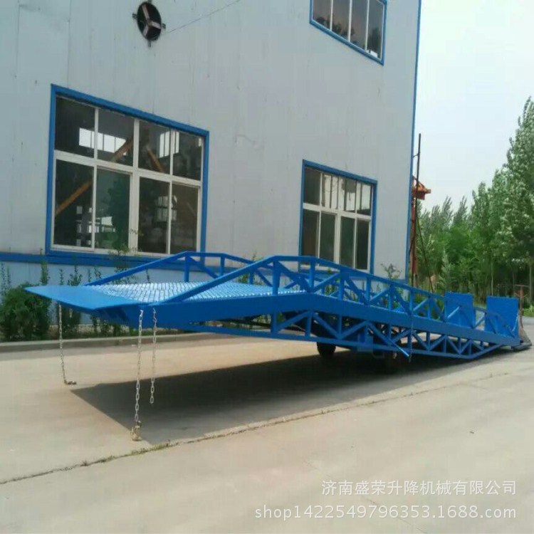移动式集装箱登车桥