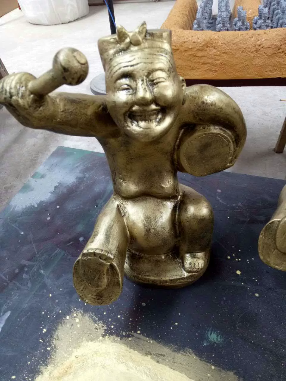 Drumming rap figurine model History classroom interior model teaching model laboratory history museum