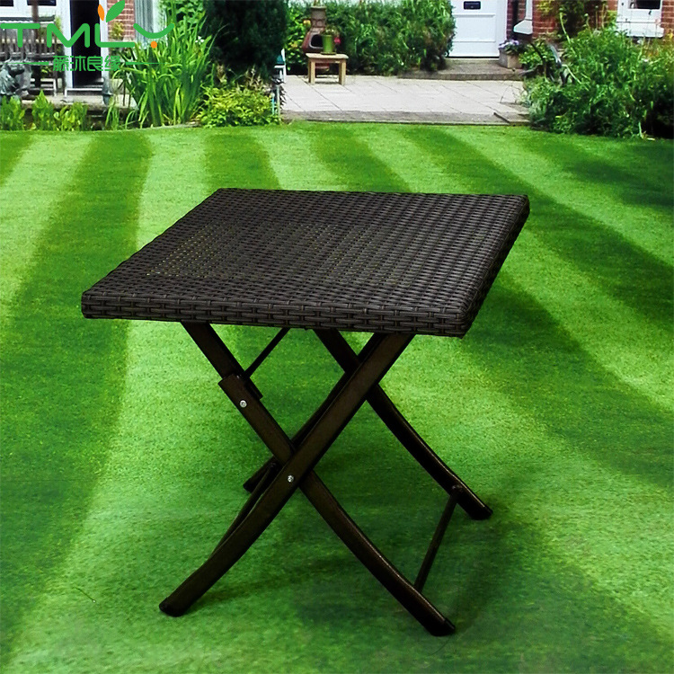 厂家直销PE仿藤户外藤编折叠桌椅 特价烧烤夜宵摊实用便携两折椅